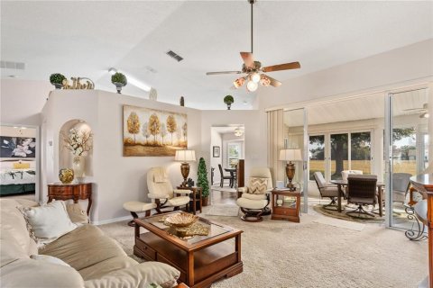 Villa ou maison à vendre à Leesburg, Floride: 3 chambres, 162.67 m2 № 2427007 - photo 12