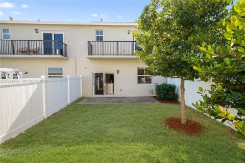 Купить таунхаус в Хомстед, Флорида 3 спальни, 151.24м2, № 2006205 - фото 27