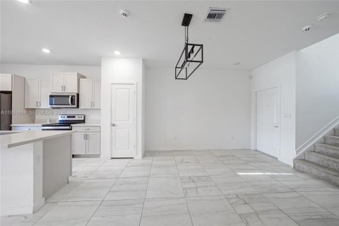 Купить таунхаус в Хомстед, Флорида 3 спальни, 151.24м2, № 2006205 - фото 8