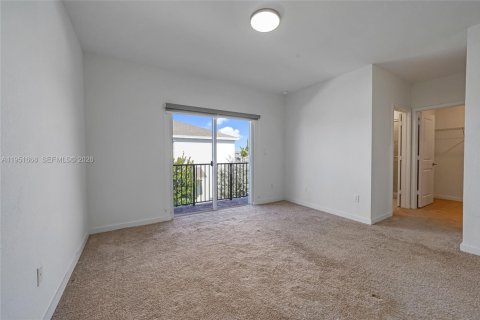 Купить таунхаус в Хомстед, Флорида 3 спальни, 151.24м2, № 2006205 - фото 16