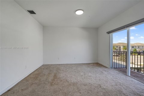 Купить таунхаус в Хомстед, Флорида 3 спальни, 151.24м2, № 2006205 - фото 17