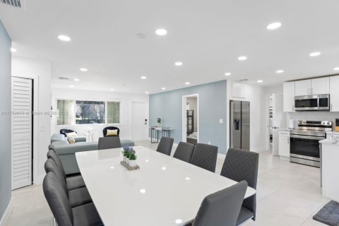 Casa en venta en Dania Beach, Florida, 4 dormitorios, 125.23 m2 № 1939844 - foto 8