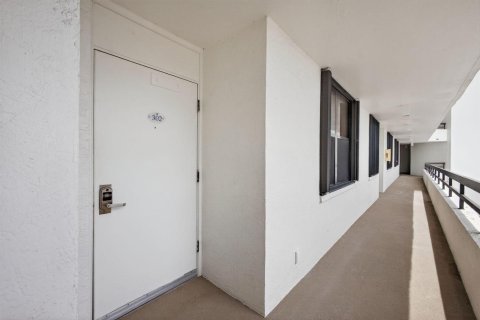 Купить кондоминиум в Дженсен-Бич, Флорида 3 комнаты, 112.32м2, № 2146092 - фото 24