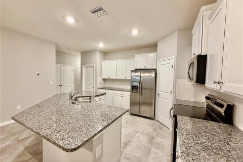 Adosado en alquiler en Wesley Chapel, Florida, 2 dormitorios, 147.44 m2 № 1911757 - foto 10