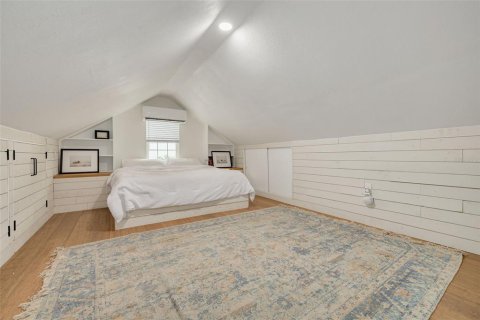House in Saint Petersburg, Florida 3 bedrooms, 133.59 sq.m. № 2425238 - photo 19