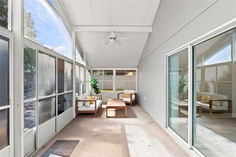Villa ou maison à vendre à Orlando, Floride: 3 chambres, 122.45 m2 № 2355078 - photo 19