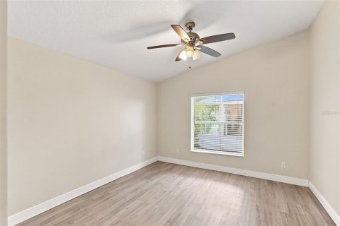 Villa ou maison à vendre à Orlando, Floride: 3 chambres, 122.45 m2 № 2355078 - photo 14