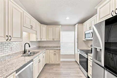 Villa ou maison à vendre à Orlando, Floride: 3 chambres, 122.45 m2 № 2355078 - photo 8