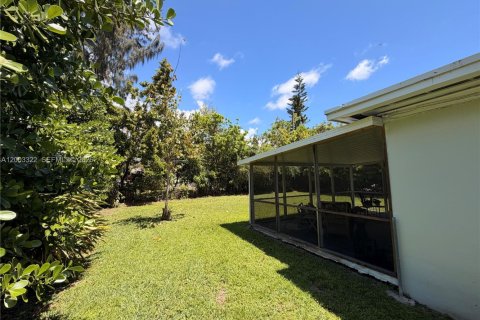 Купить виллу или дом в Майами, Флорида 3 спальни, 100.52м2, № 2068109 - фото 6