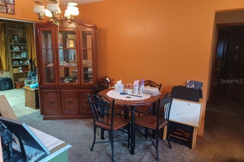 House in Leesburg, Florida 2 bedrooms, 100.98 sq.m. № 1815849 - photo 6