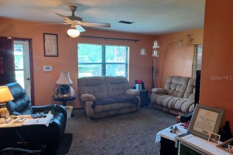 House in Leesburg, Florida 2 bedrooms, 100.98 sq.m. № 1815849 - photo 3