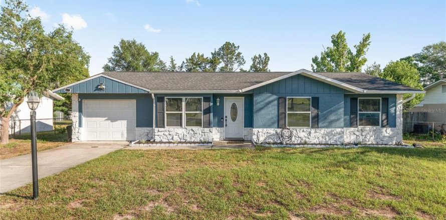 Casa en Ocala, Florida 3 dormitorios, 137.87 m2 № 2215151