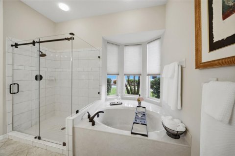 Villa ou maison à vendre à University Park, Floride: 3 chambres, 189.06 m2 № 2386141 - photo 29