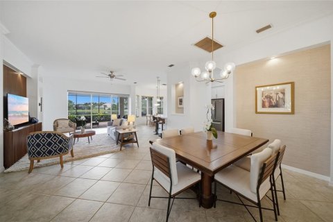 Villa ou maison à vendre à University Park, Floride: 3 chambres, 189.06 m2 № 2386141 - photo 8