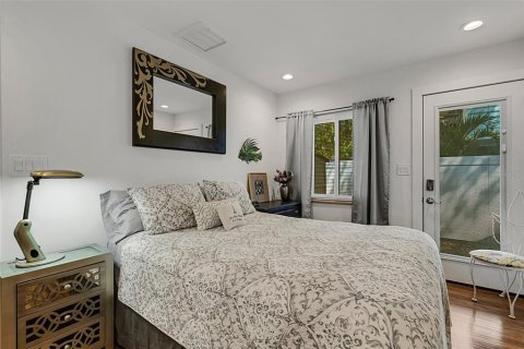 Casa en venta en Gulfport, Florida, 2 dormitorios, 87.33 m2 № 1722673 - foto 25