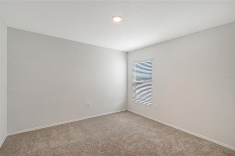 House in Sarasota, Florida 4 bedrooms, 182.74 sq.m. № 2400308 - photo 15