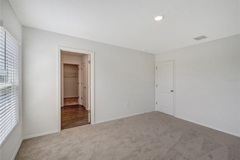 House in Sarasota, Florida 4 bedrooms, 182.74 sq.m. № 2400308 - photo 9