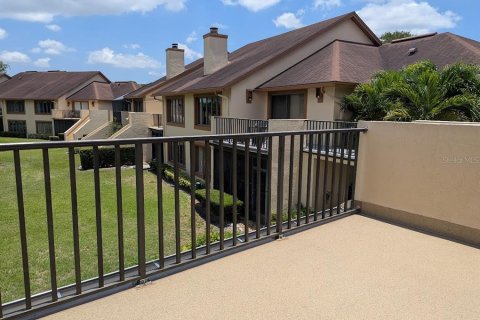 Condo in Seminole, Florida, 2 bedrooms  № 1917127 - photo 25