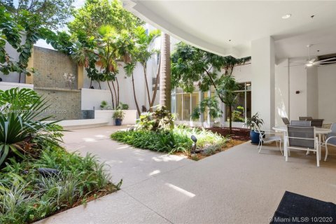 Copropriété à louer à Hollywood, Floride: 1 chambre, 75.72 m2 № 1974385 - photo 27