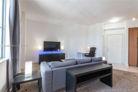 Copropriété à louer à Hollywood, Floride: 1 chambre, 75.72 m2 № 1974385 - photo 16