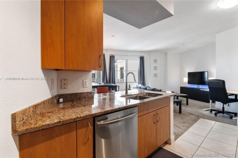 Copropriété à louer à Hollywood, Floride: 1 chambre, 75.72 m2 № 1974385 - photo 18