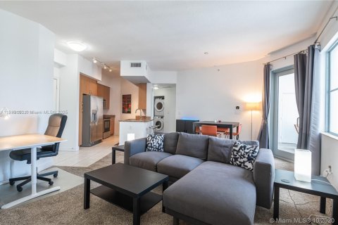 Copropriété à louer à Hollywood, Floride: 1 chambre, 75.72 m2 № 1974385 - photo 4