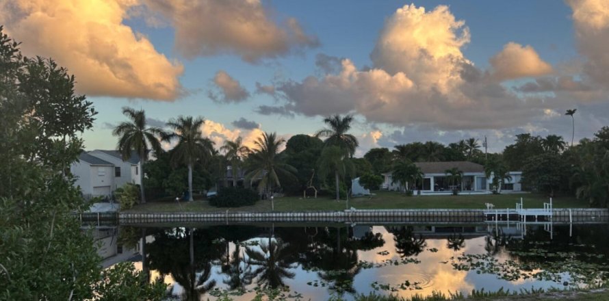 Touwnhouse à Lake Worth, Floride 3 chambres, 146.6 m2 № 1065692