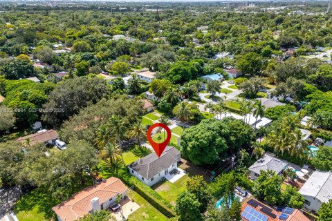 Villa ou maison à vendre à Miami Shores, Floride: 2 chambres, 131.46 m2 № 2389511 - photo 30