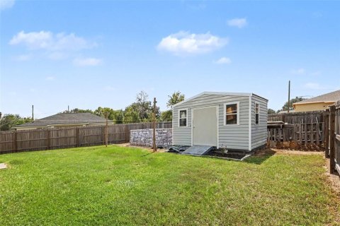 Casa en venta en Ocklawaha, Florida, 3 dormitorios, 179.67 m2 № 2304574 - foto 6