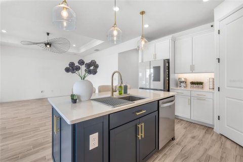 Casa en venta en Orlando, Florida, 3 dormitorios, 153.75 m2 № 2225366 - foto 17