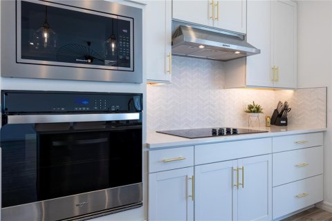 Casa en venta en Orlando, Florida, 3 dormitorios, 153.75 m2 № 2225366 - foto 19