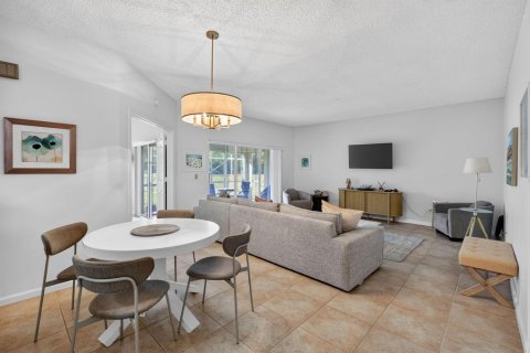 Copropriété à vendre à Jupiter, Floride: 2 chambres, 111.02 m2 № 2397750 - photo 15