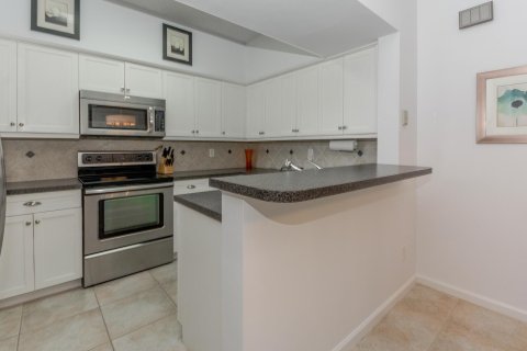 Copropriété à vendre à Jupiter, Floride: 2 chambres, 111.02 m2 № 2397750 - photo 6