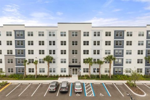 Condominio en venta en Orlando, Florida, 2 dormitorios, 95.04 m2 № 2104671 - foto 10