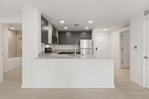 Condominio en venta en Orlando, Florida, 2 dormitorios, 95.04 m2 № 2104671 - foto 15