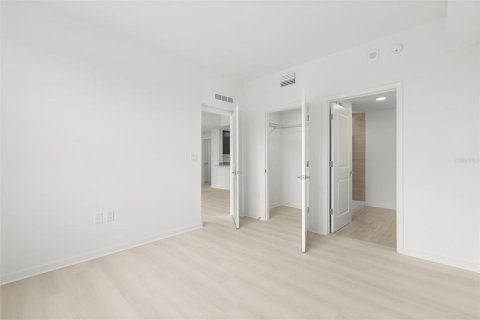 Condominio en venta en Orlando, Florida, 2 dormitorios, 95.04 m2 № 2104671 - foto 24