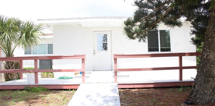 Villa ou maison à New Smyrna Beach, Floride 4 chambres, 111.48 m2 № 1564523