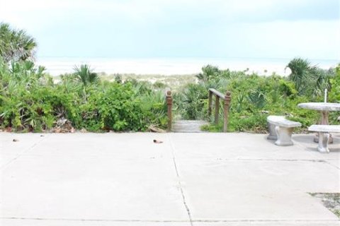 Casa en alquiler en New Smyrna Beach, Florida, 3 dormitorios, 111.48 m2 № 1564523 - foto 25