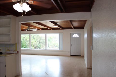 Casa en alquiler en New Smyrna Beach, Florida, 3 dormitorios, 111.48 m2 № 1564523 - foto 24