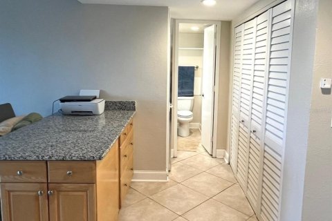 Condominio en venta en Clearwater, Florida, 3 habitaciones, 47.1 m2 № 1796631 - foto 16