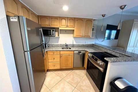 Condominio en venta en Clearwater, Florida, 3 habitaciones, 47.1 m2 № 1796631 - foto 14
