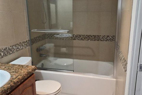 Condo in Aventura, Florida, 1 bedroom  № 1954300 - photo 23