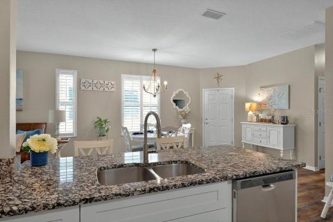House in Leesburg, Florida 2 bedrooms, 131.74 sq.m. № 1774984 - photo 24