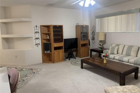 Condominio en venta en Leesburg, Florida, 2 dormitorios, 144.83 m2 № 2213438 - foto 12
