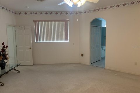 Condominio en venta en Leesburg, Florida, 2 dormitorios, 144.83 m2 № 2213438 - foto 16