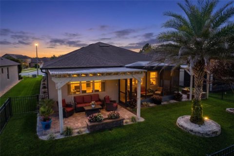 Villa ou maison à vendre à Ocala, Floride: 2 chambres, 199.46 m2 № 2347901 - photo 3