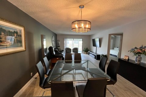 Condo in Delray Beach, Florida, 2 bedrooms № 2185396 - photo 15