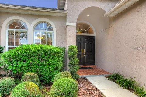 House in Orlando, Florida 4 bedrooms, 210.8 sq.m. № 1513791 - photo 4