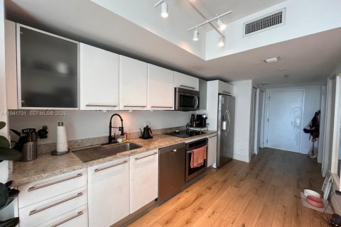 Снять в аренду кондоминиум в Майами, Флорида 41.9м2, № 1999075 - фото 6