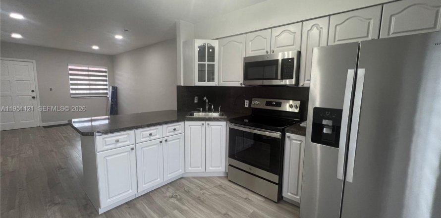 Appartement à Hialeah, Floride 2 chambres, 75.44 m2 № 2007204